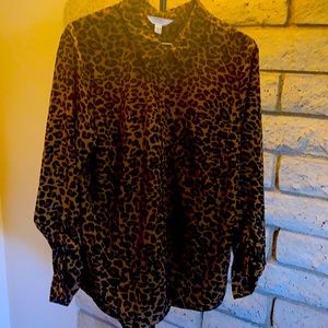 Leopard or cheetah print button up blouse!